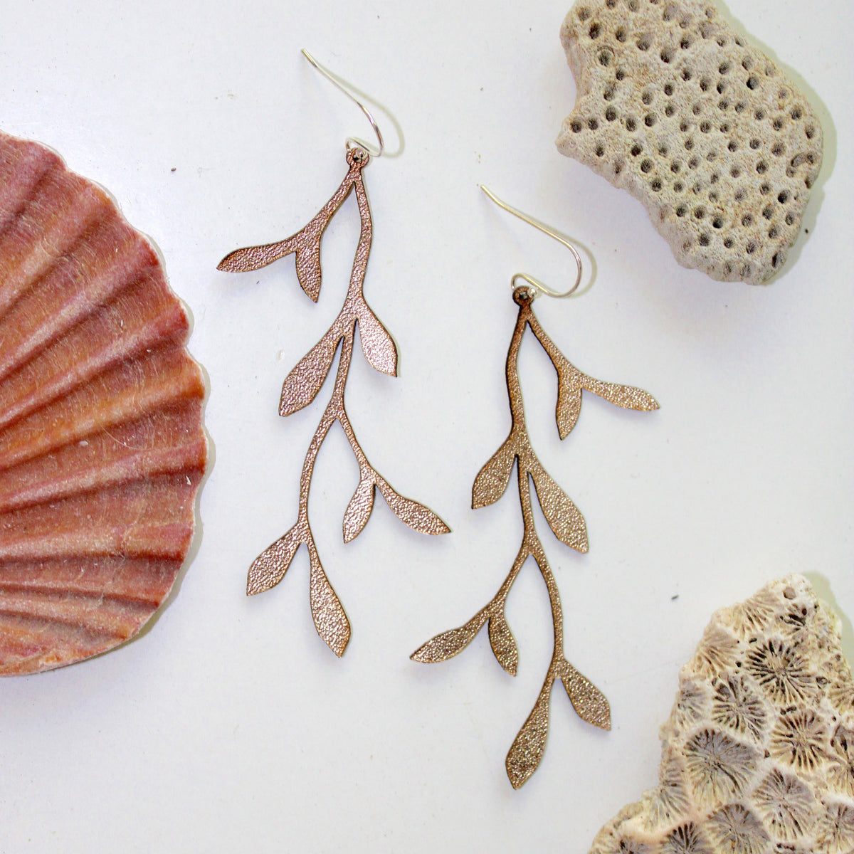 Vine Dangle Leather Earrings – Lightweight, Stylish & Nature-Inspired