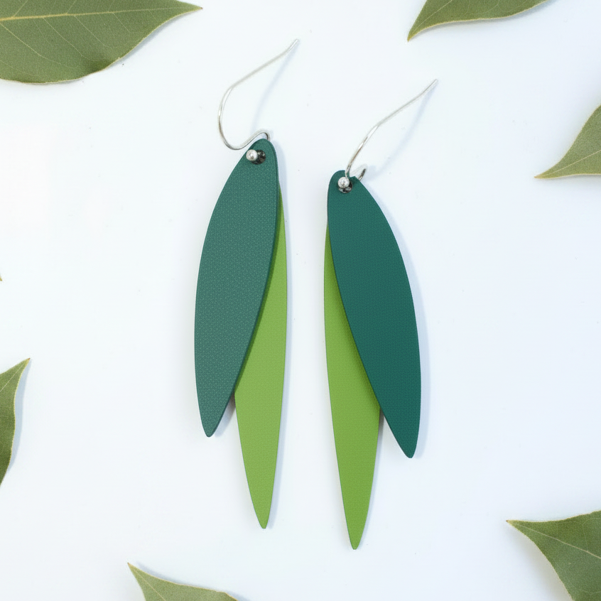 Exact earrings with natural leaves replacing shells